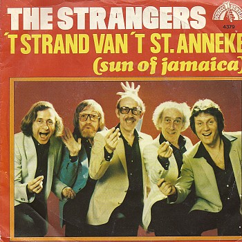 foto van 't Strand van 't St-Anneke van The Strangers